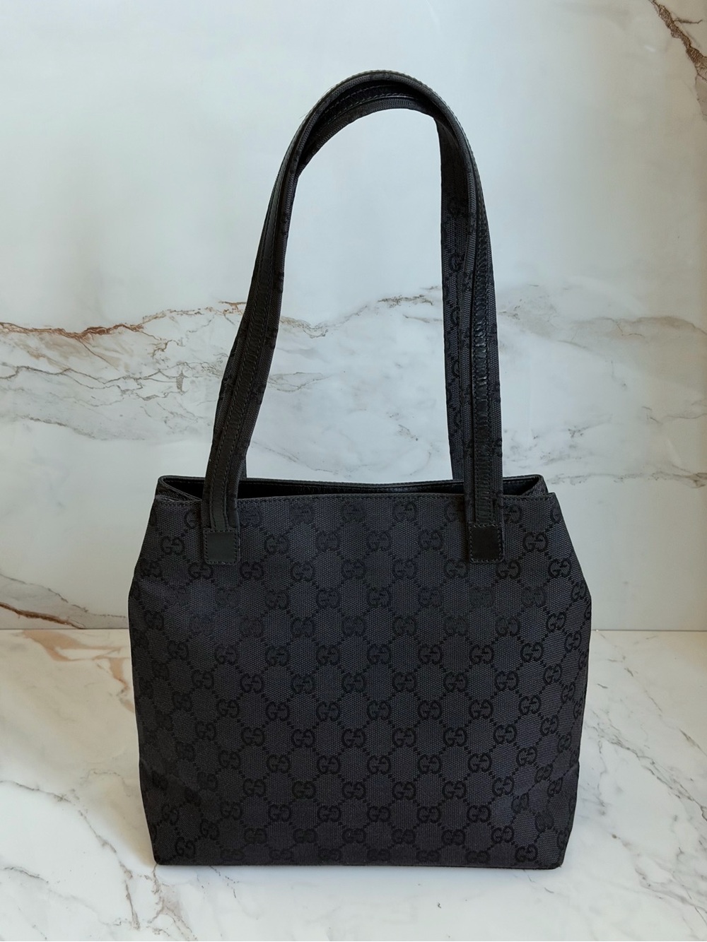 SOLD ❌ Authenticated LIKE NEW Vintage Gucci Tom Ford Black GG Monogram Bag - Picture 2 of 10